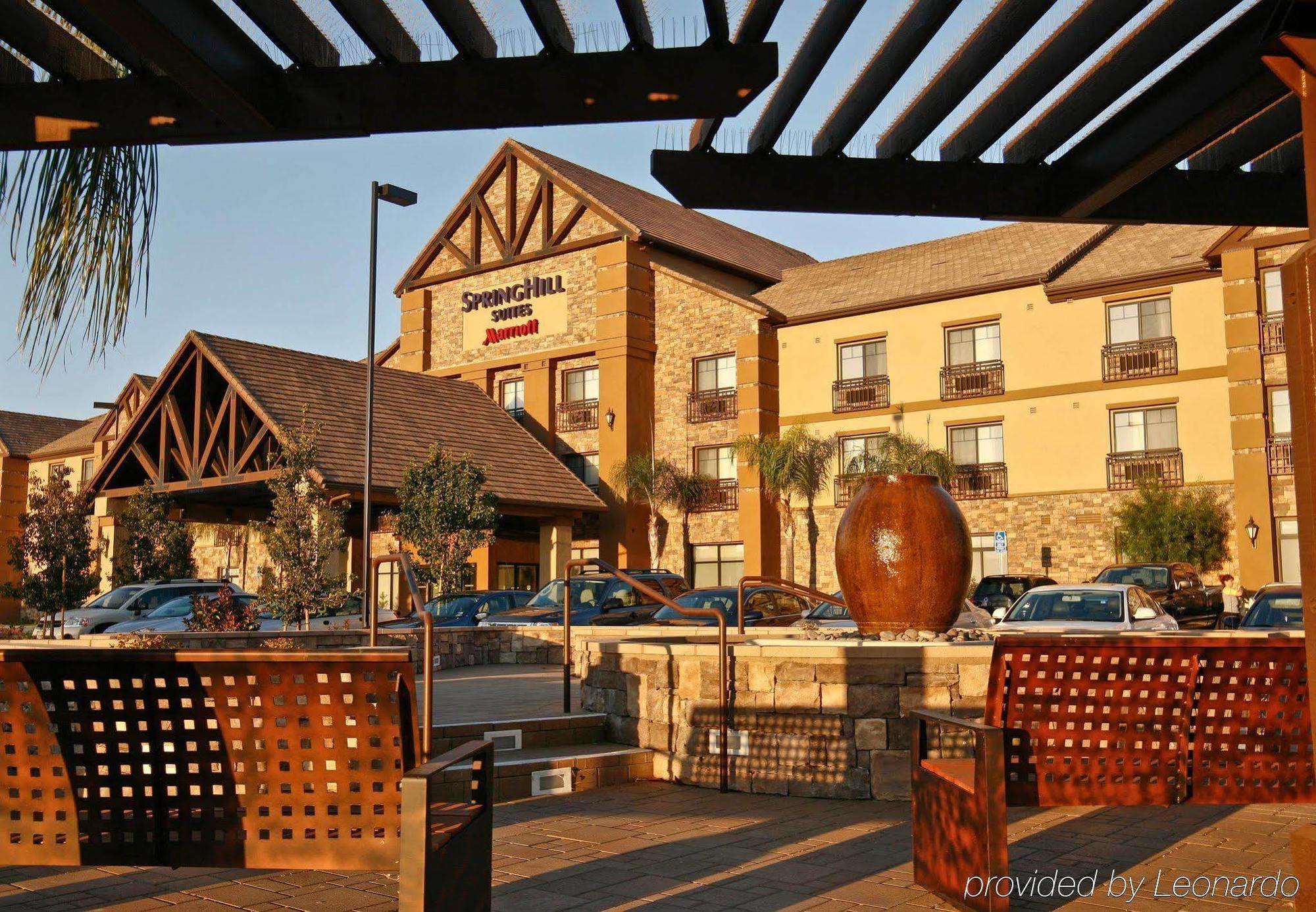Springhill Suites Temecula Valley Wine Country Exterior foto
